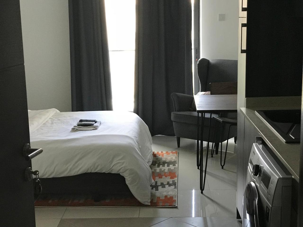 The Gallery Premier Suites 阿克拉 外观 照片