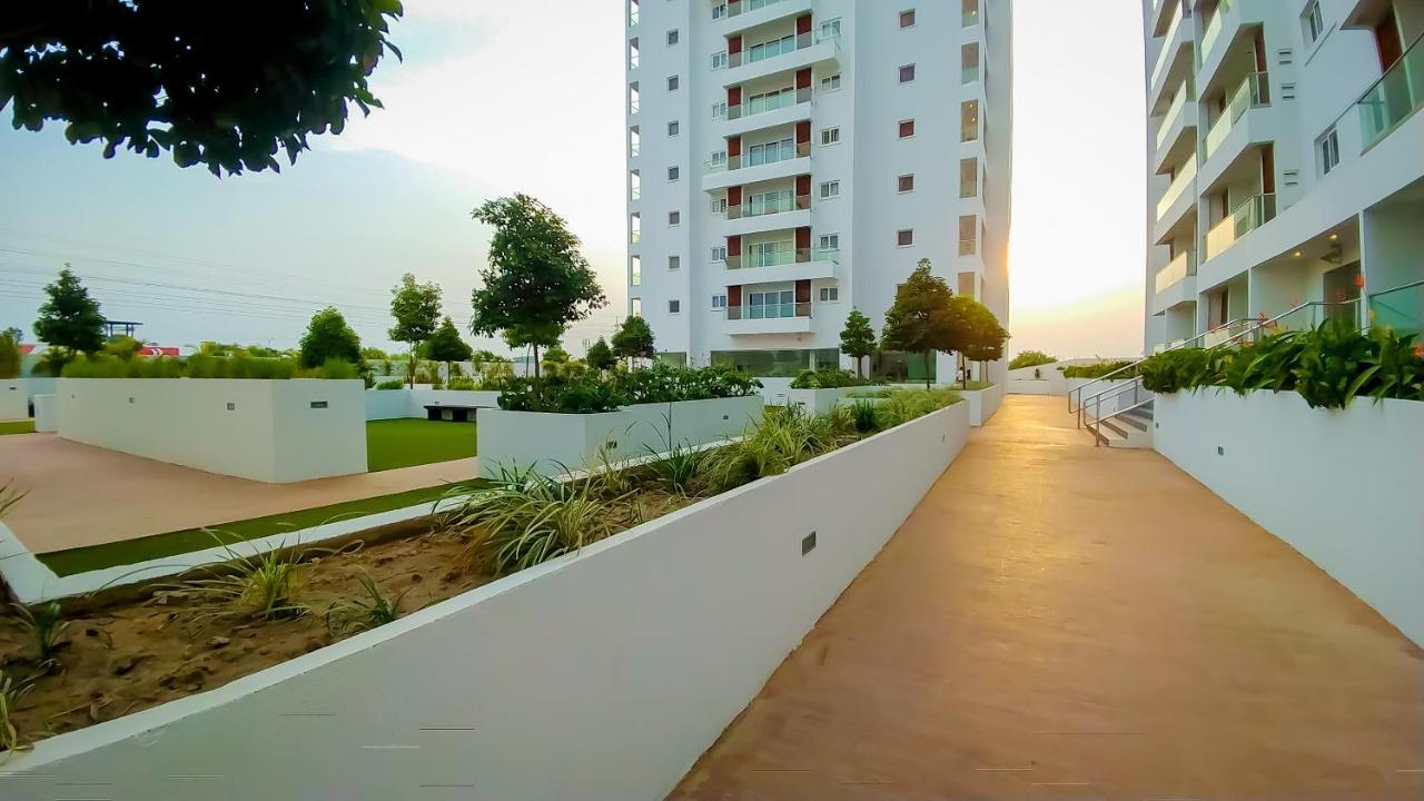 The Gallery Premier Suites 阿克拉 外观 照片