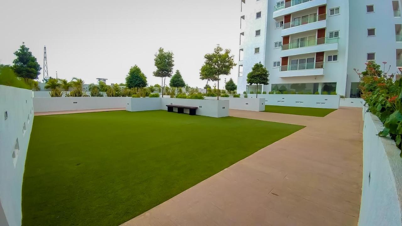 The Gallery Premier Suites 阿克拉 外观 照片