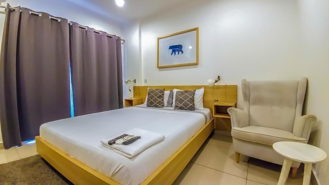 The Gallery Premier Suites 阿克拉 外观 照片